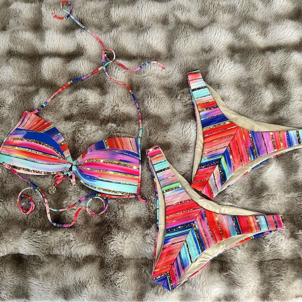 Luli Fama Bellamar XL top, L and XL bottoms